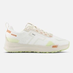 NWT TRUE Ascent PNWProof Rainier Sneakers